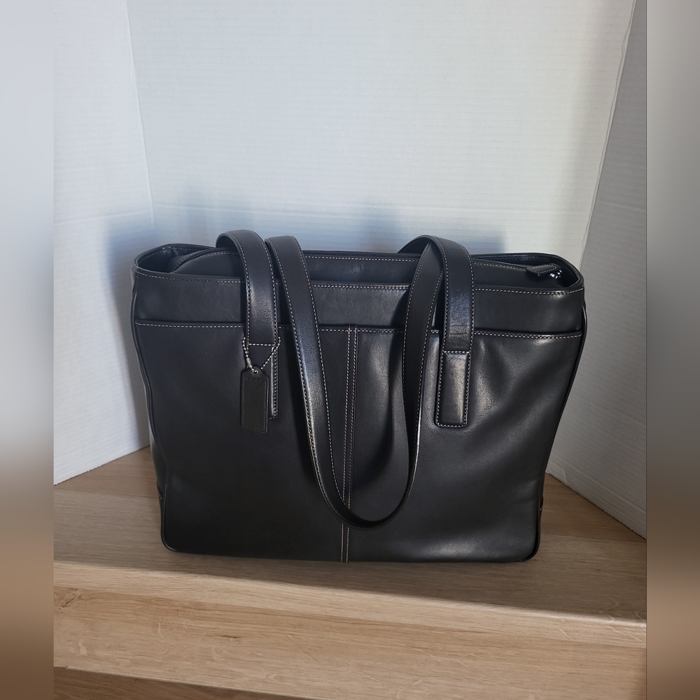Vintage Coach Dark Brown Leather Multifunctional Bag - # H1S-5209. - Picture 2 of 16